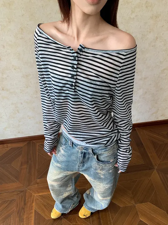 ストライプ柄長袖Tシャツ【UVカット・着心地の良い素材・ルーズフィット・女性用】