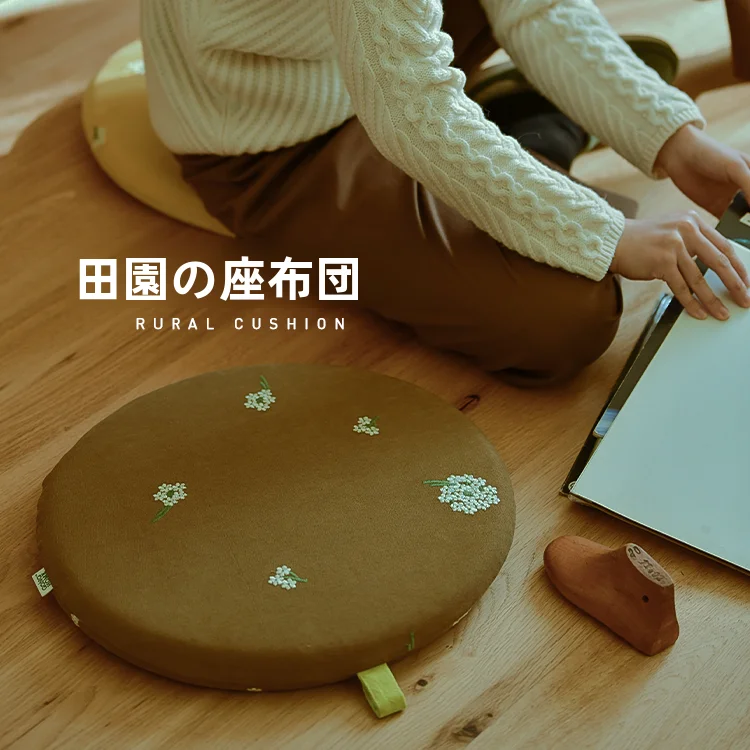 丸いクッションカバーはどんなもの？北欧風の「灯芯绒」が冬のリラックスを叶える理由