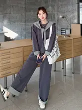 グレーのカジュアルスポーツウェア【ルーズフィット・スウェットシャツ・ワイドパンツ】（セットアップ対応）