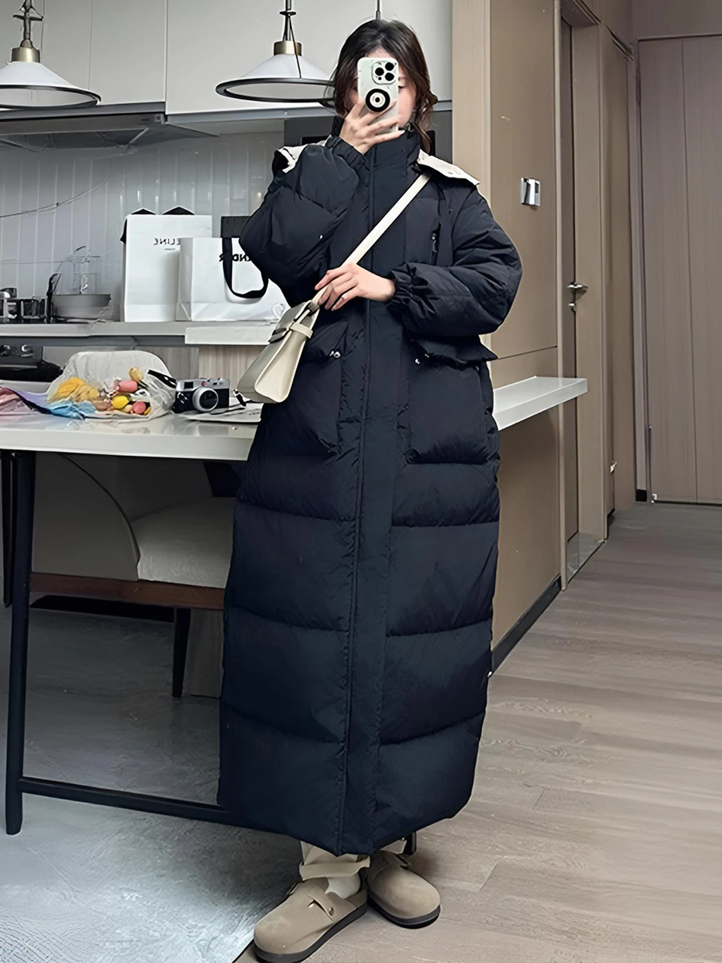 カーディガン コートはどんなもの？通勤に使えるのか？