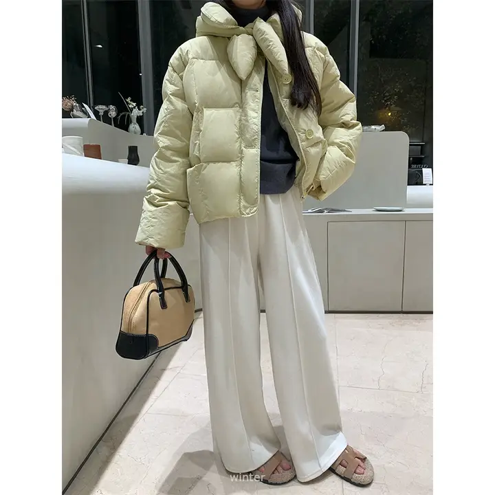 ストライプ柄ワイドレッグパンツ