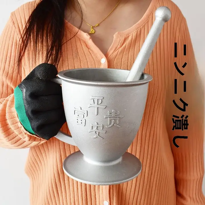 純アルミ製ニンニク潰し器【手動・家庭用・伝統的デザイン】