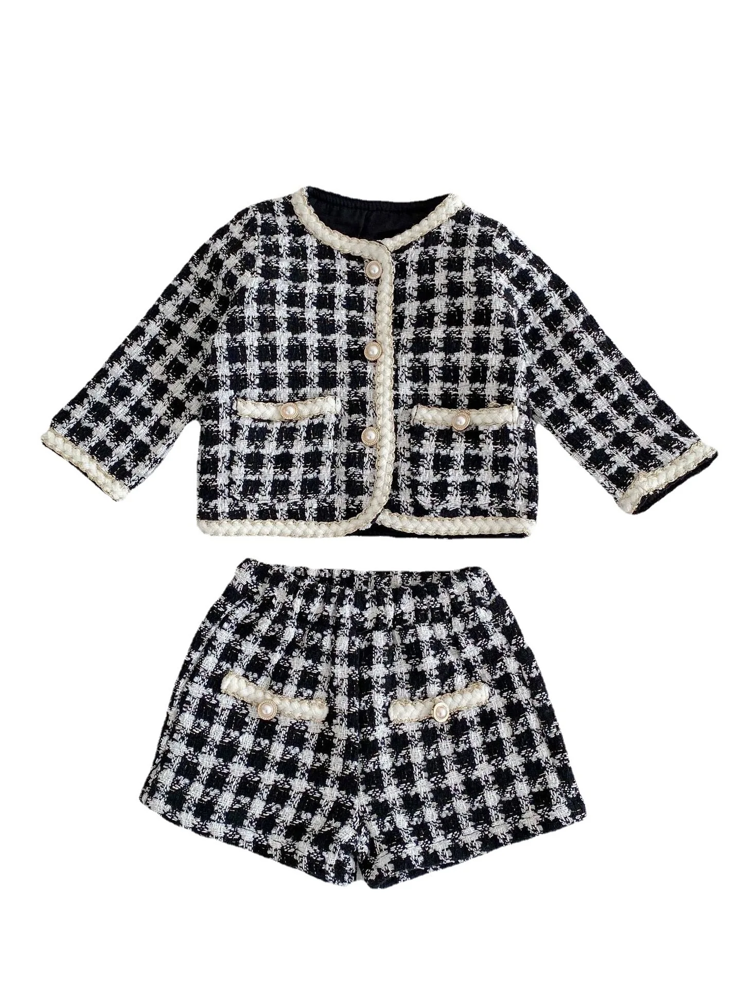 5ヶ月赤ちゃん服サイズ：チェック柄セットアップの実用性と選び方