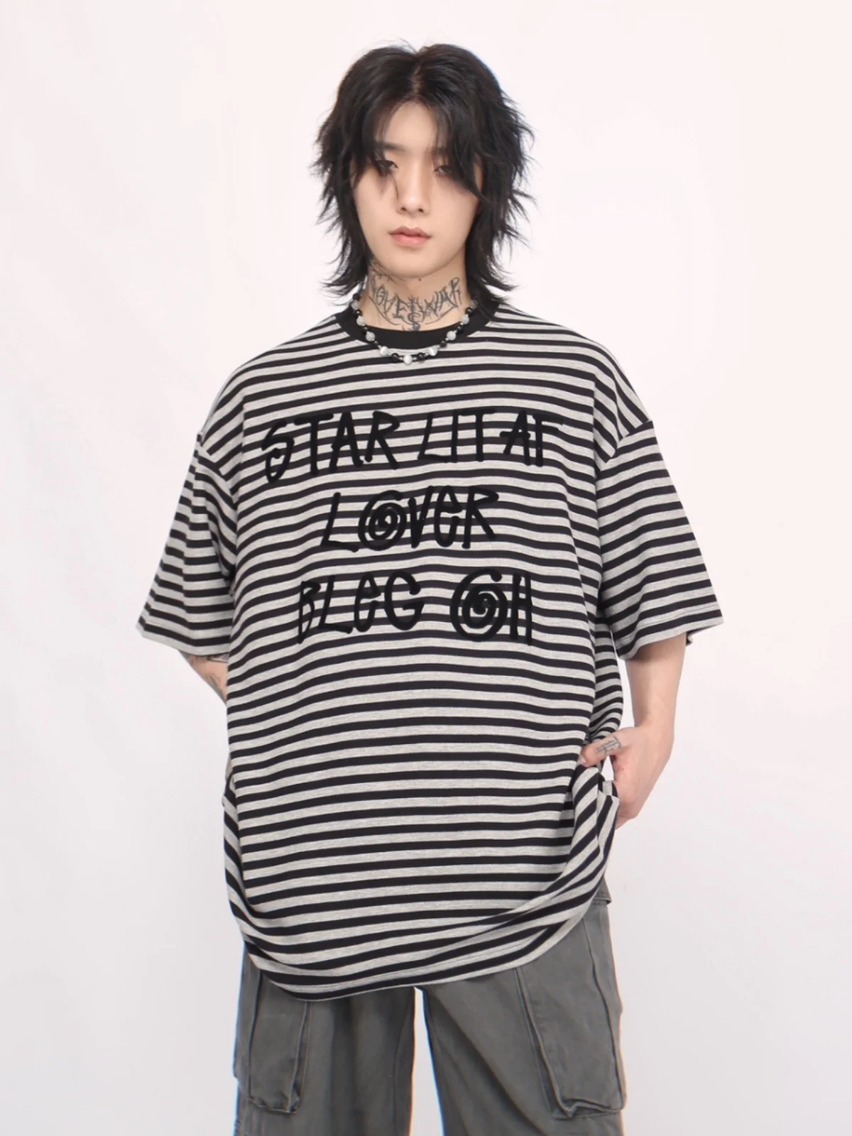 ストライプ柄 メンズTシャツはどう選ぶ？夏のカジュアルスタイルを決める1つの鍵