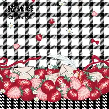 チェッカーパターンのストロベリーLolitaドレス【BJD用・甘美柄・オリジナル素材】
