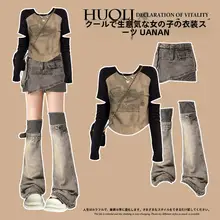 セクシーなボディコンミニドレス【オーバーサイズデニムスカート・サステナブルデザイン】（セットアップ対応）