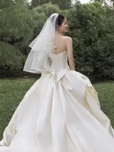 白色ベール 新婦用 結婚式用サテンヘッドドレス【撮影用・フワフワデザイン】