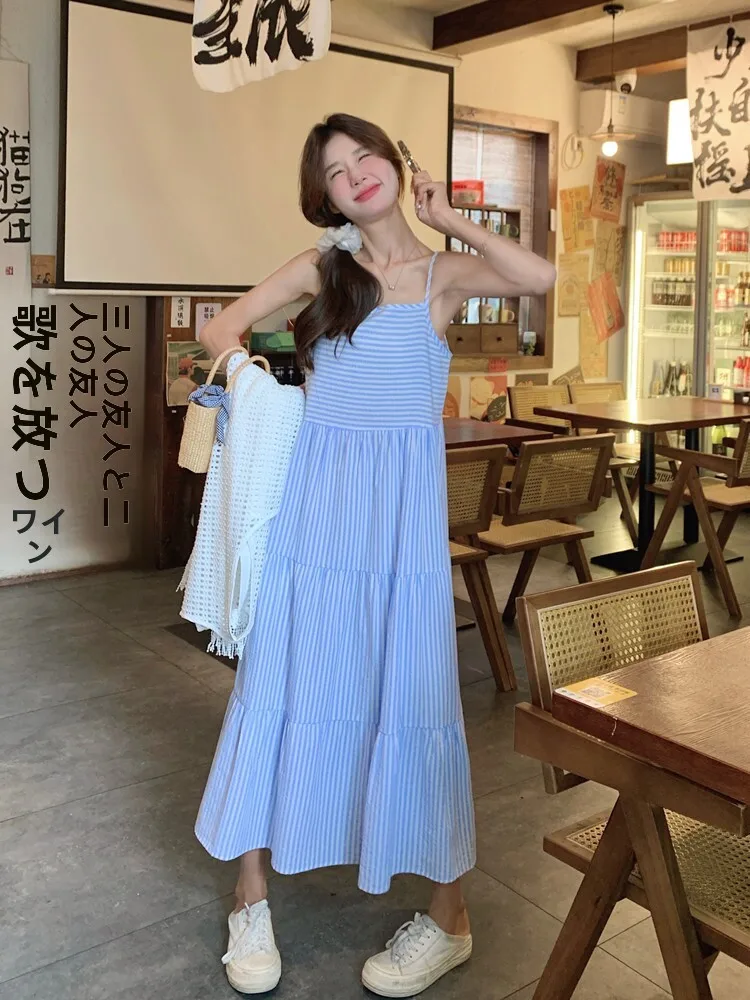 韓国風シンプル透かしデザインの連衣裙：今流行りのファッションレディースに最適な夏用セットアップ