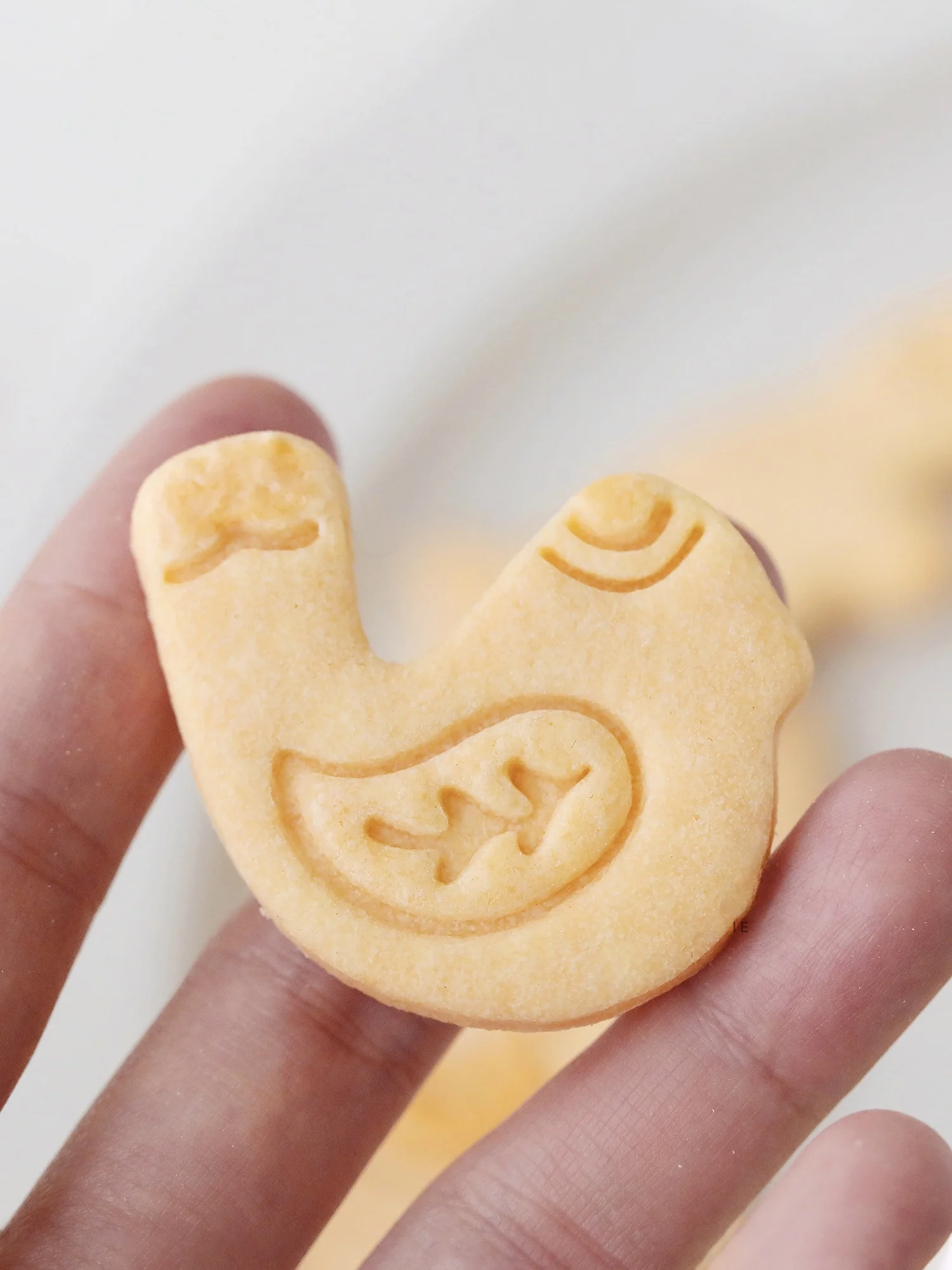 クリスマステーマの動物型クッキー型：鹿・クマ・狐・鳥のデザインで楽しめる家庭用バージョン