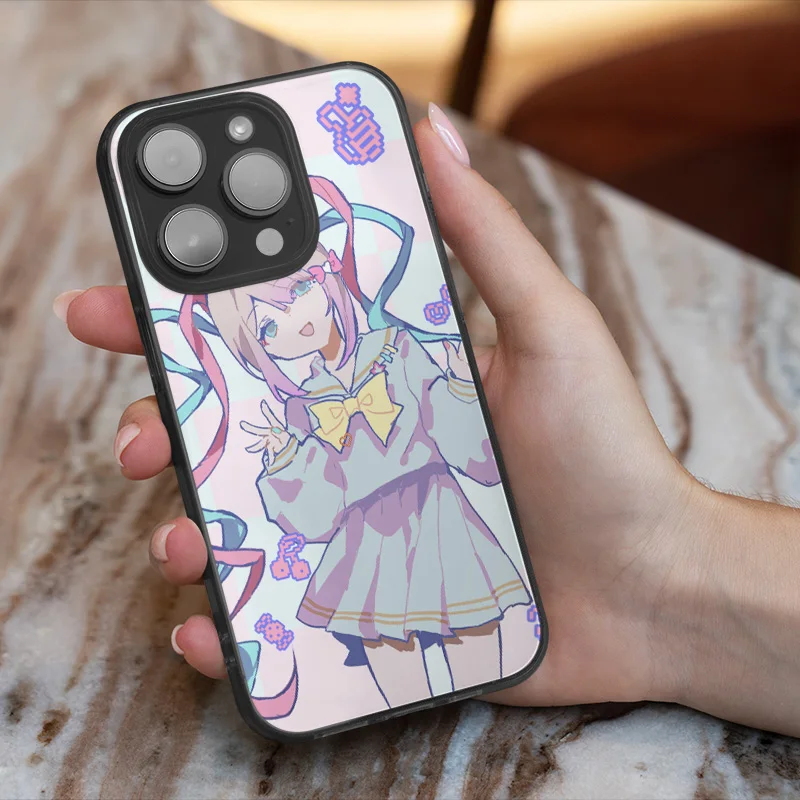 ポップなイラストが心を癒すスマホケースは、どう選ぶ？