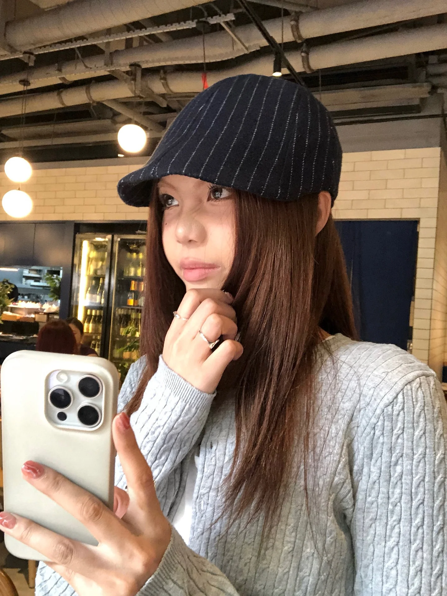 ベレー帽を女性に着せたいなら、どう選ぶべきか？