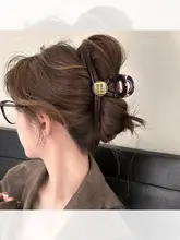 高級感のある大きなシャーククリップ【髪型アレンジ・後頭部用・女性用】