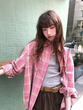 春夏用のゆったりとしたチェック柄シャツ【女性用・襟付き・カジュアル】
