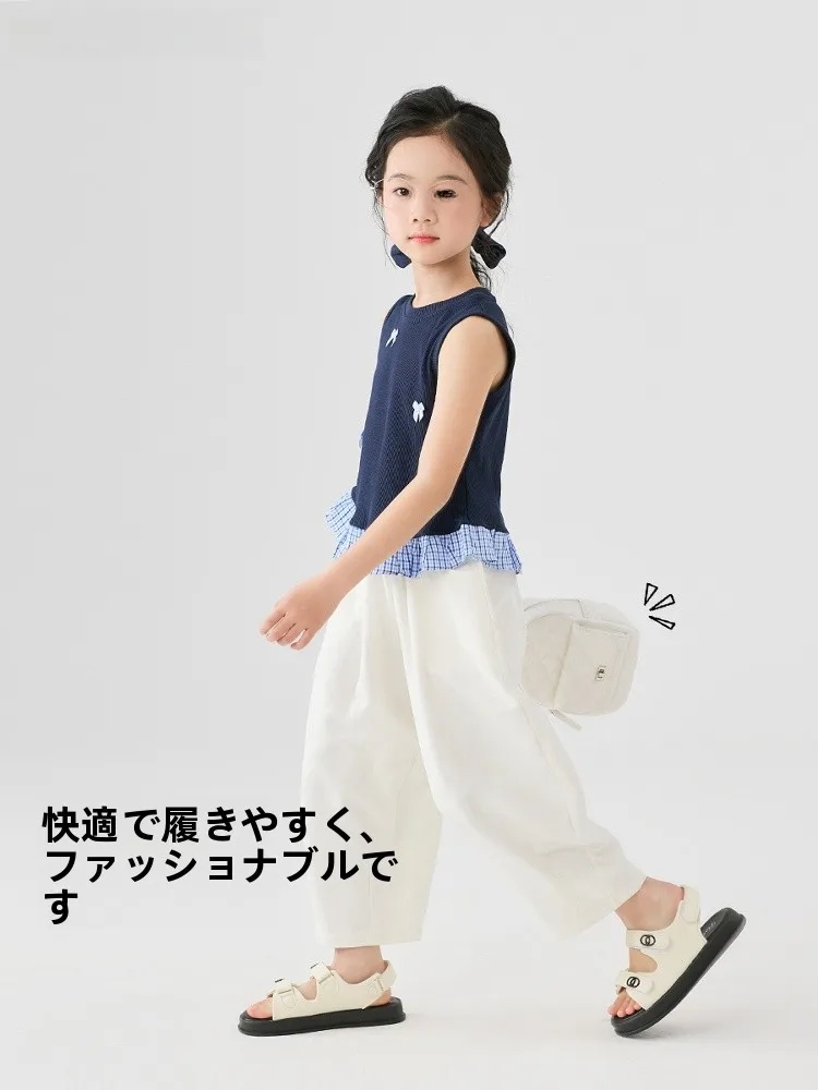 女の子用夏のノースリーブトップスとパンツセット：小学3年生の女の子に人気の軽量通勤コーデ