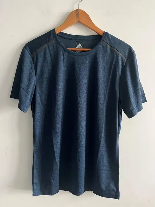 快適な着心地！吸汗速乾のアウトドア用メンズTシャツ