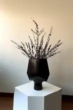 LIVETAI ジオメトリック抽象花瓶【モランディカラー・陶器製・家庭用・インテリア装飾】