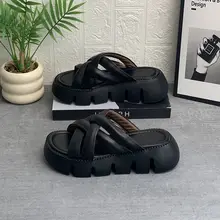 レディース 夏用 レトロなストラップサンダル【快適通気性・厚底・ローマ風】