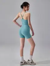 速乾性スポーツタンクトップとショートパンツのヨガウェア【プラティス対応】（セットアップ対応）