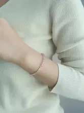 スワロフスキークリスタルブレスレット【S925純銀・淡いピンク・透過性・ヒーリングアクセサリー】