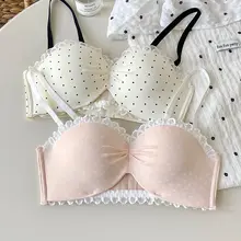 シームレスブラ【小胸向け・サイド収束・花柄・甘かわいいデザイン】