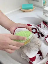 洗濯ブラシ【衣類用・汗や汚れをしっかり落とす・軽量】