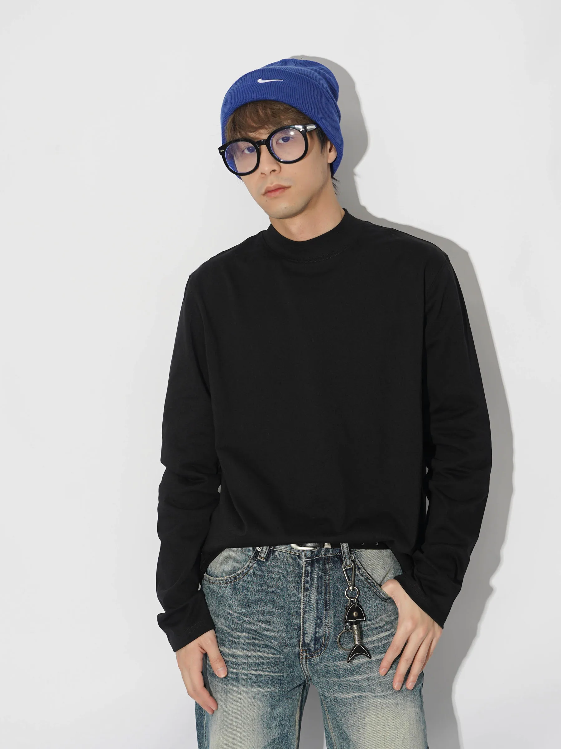 春服 メンズ 通勤に不安？小さめ首元Tシャツの完全ガイド