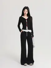 レディース 長袖ニットTシャツ【黒・レースデザイン・フィット感・春秋用】