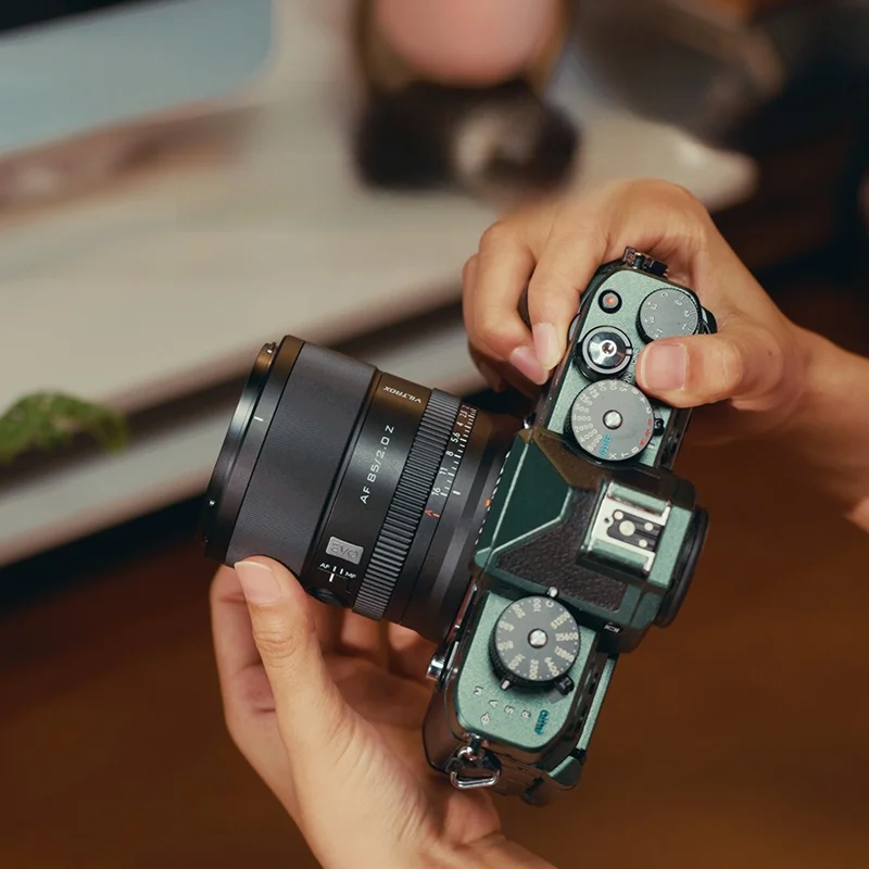 Zマウント対応標準定焦レンズの性能と実用性：16mm F1.8が風景写真に与える影響
