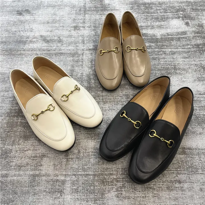 極上の柔らかさ！マルチデザインのローファーシューズ【英倫風・真皮・平底】