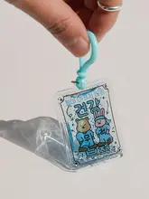 ジュエリー風のカラフルなお守りキーホルダー【健康・幸運・カートゥーンデザイン】