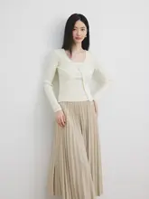 杏色花柄ニットカーディガンとベストのセットアップ（セットアップ対応）