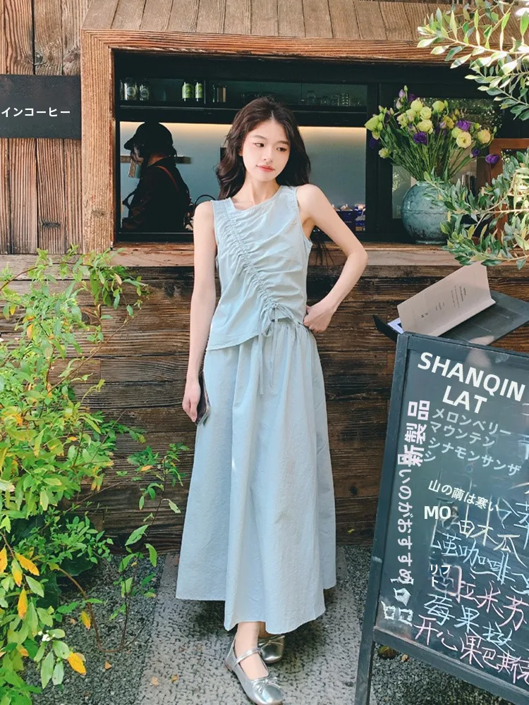 ベリーショート 60代 ぽっちゃり向けの夏用セットアップ：体型カバーと気質アップの実用性