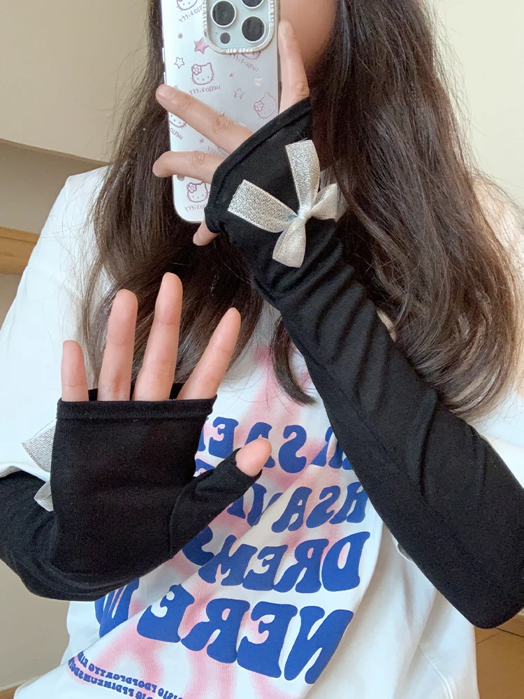 UVカット スポーツウェア で日焼けを防ぐには？リボン付きアームカバーが実は最強の選択肢
