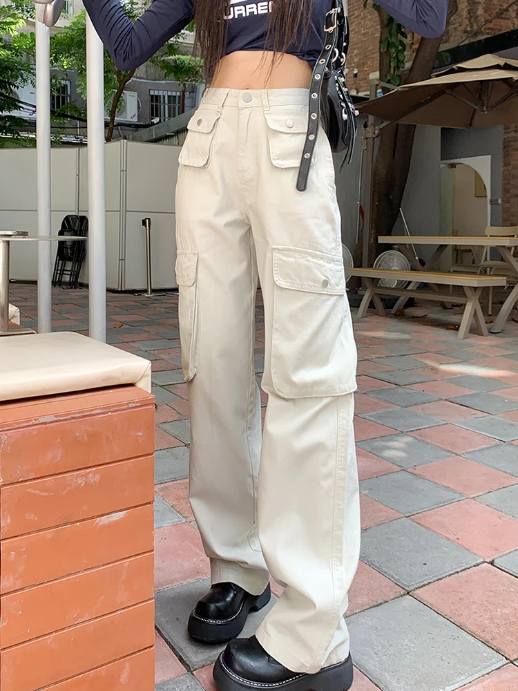 カーゴパンツ コーデ レディース 完全ガイド｜通勤に使える選び方と実用性の秘密
