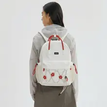 高級感ある花柄装飾のリュックサック【軽量・学生用・デイリーバッグ】