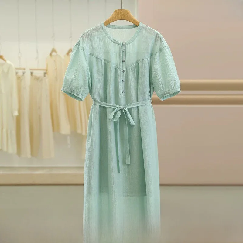 デート用夏服の選び方って？3選で気分を上げるエレガントなスタイルを紹介