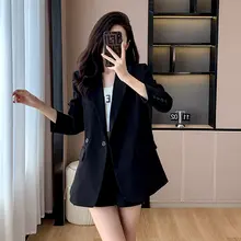 高級感あるデザイン！ショートジャケット【春秋冬用・女性用・オフィスカジュアル】（セットアップ対応）