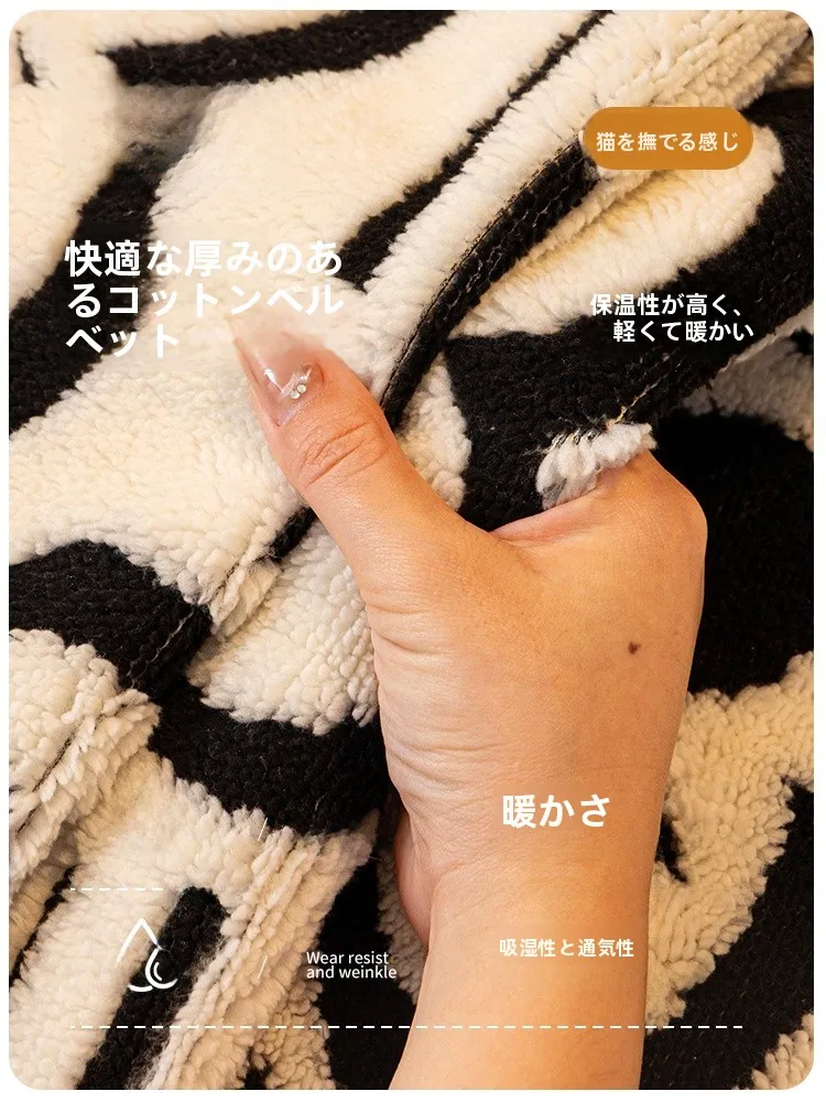 ぬいぐるみ用 ソファ に合うクッションは？極上の柔らかさと防滑設計が選ばれる理由