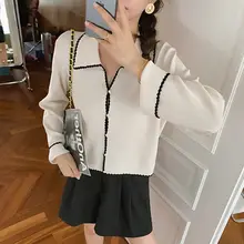 温かみのあるデザインの薄手ニットカーディガン【ショート丈・フレンチスタイル】（セットアップ対応）