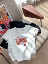 印花デザインの白い短袖Tシャツ【女性用・夏季・ふんわりシルエット・エレガント】