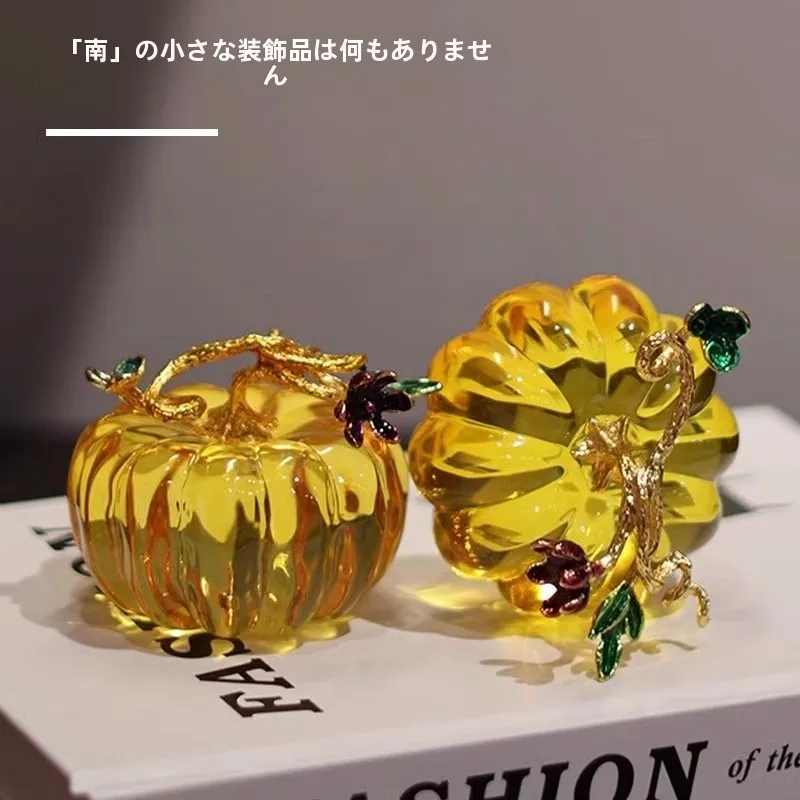 10月に飾るなら、ハロウィンリースか秋飾りか？南瓜デザインの飾り物が選ぶべき理由とは？