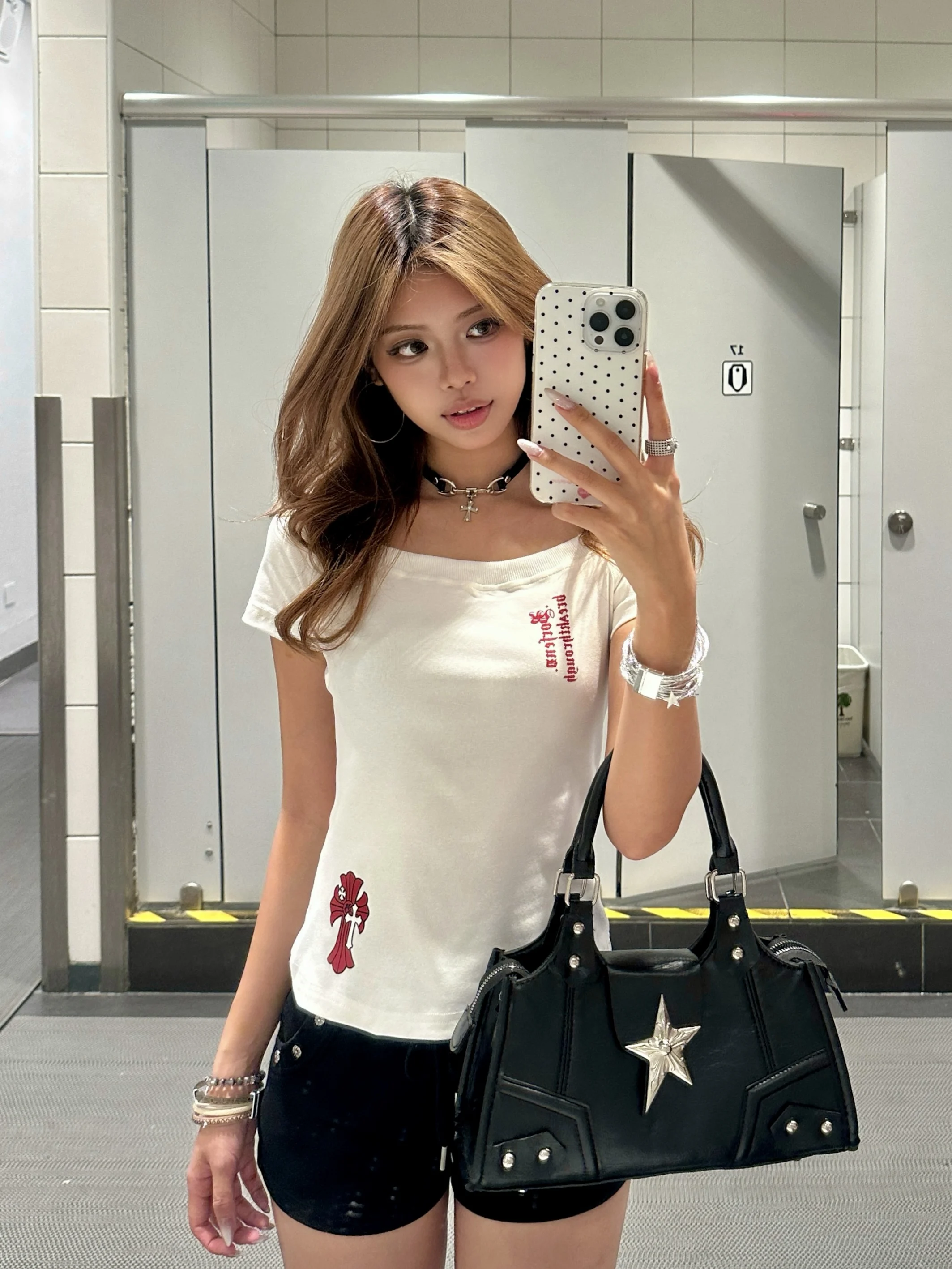 20  代後半の今時ファッションで「どうやって夏の日常を着こなすか？」