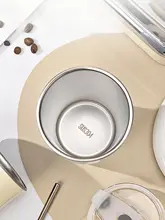 MINISO カラフルなデザインのステンレス製二重構造カップ【フタ付き・オフィスや学校に便利】