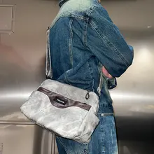 レトロデザインの多機能レザーショルダーバッグ【デニム風・スライド式ポケット付き】