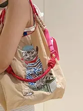 日常使いに最適な猫刺繍のショッピングバッグ【大容量・ナイロン・手提げ・肩掛け・斜め掛け可】