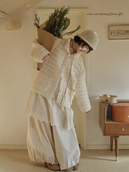 デザイン感漂う粗棒針編みの透かし模様カーディガン【春用・女性用・極上の柔らかさ】