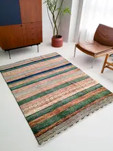 アフガニスタン製 手作りラグ【復古風・ウール編み・ストライプデザイン】