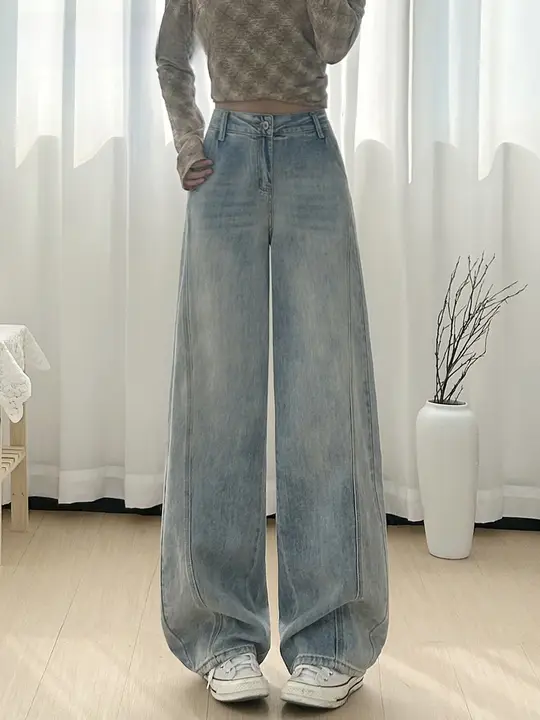 春に最適！浅色の広めのストレートデニムパンツ【女性用・小柄対応・ゆったりとしたシルエット】