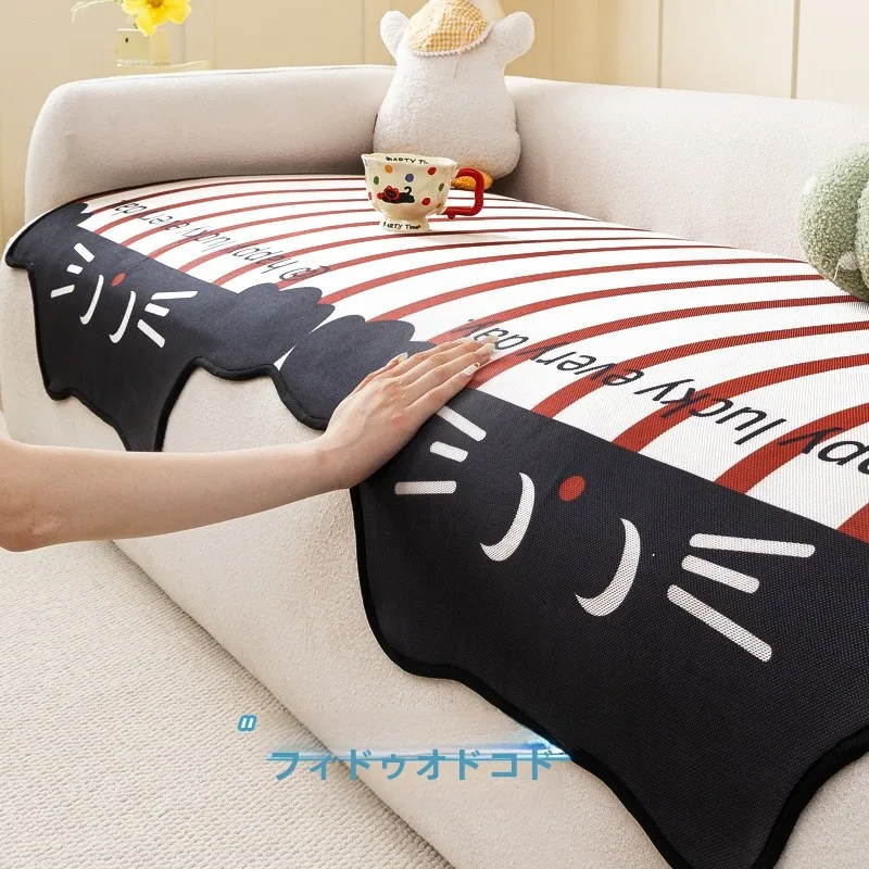 不規則デザインのアイスシルファクションレジャーマット：夏用涼感と滑り止め付きの実用性を徹底解説