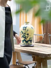 リチャード 手描きナポリ風オールドスタイル花瓶【イタリア製・黄色とネイビーのコントラスト】